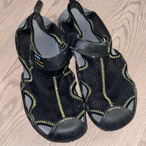 CROCS Swiftwater Sandals Size 10 - Picture 5 of 5
